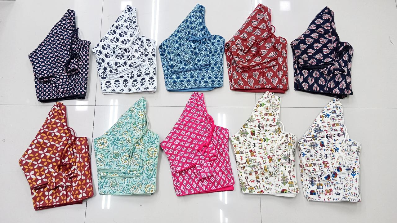 PURE COTTON AJRAKH PRINT NON PADDED FRONT HOOK OPEN BLOUSE
