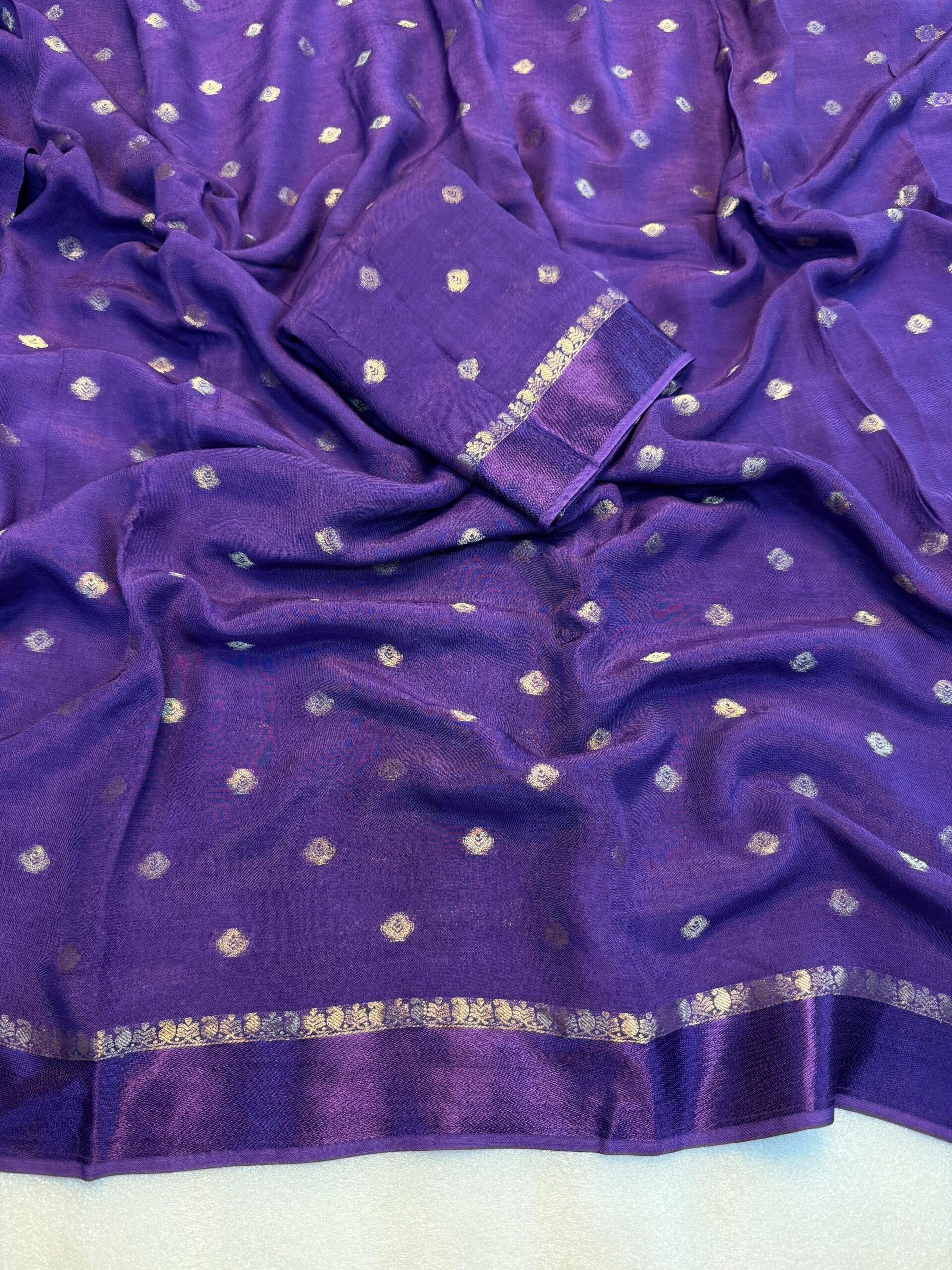 Pure soft Fabric zari  weaving Chinnon  Saree