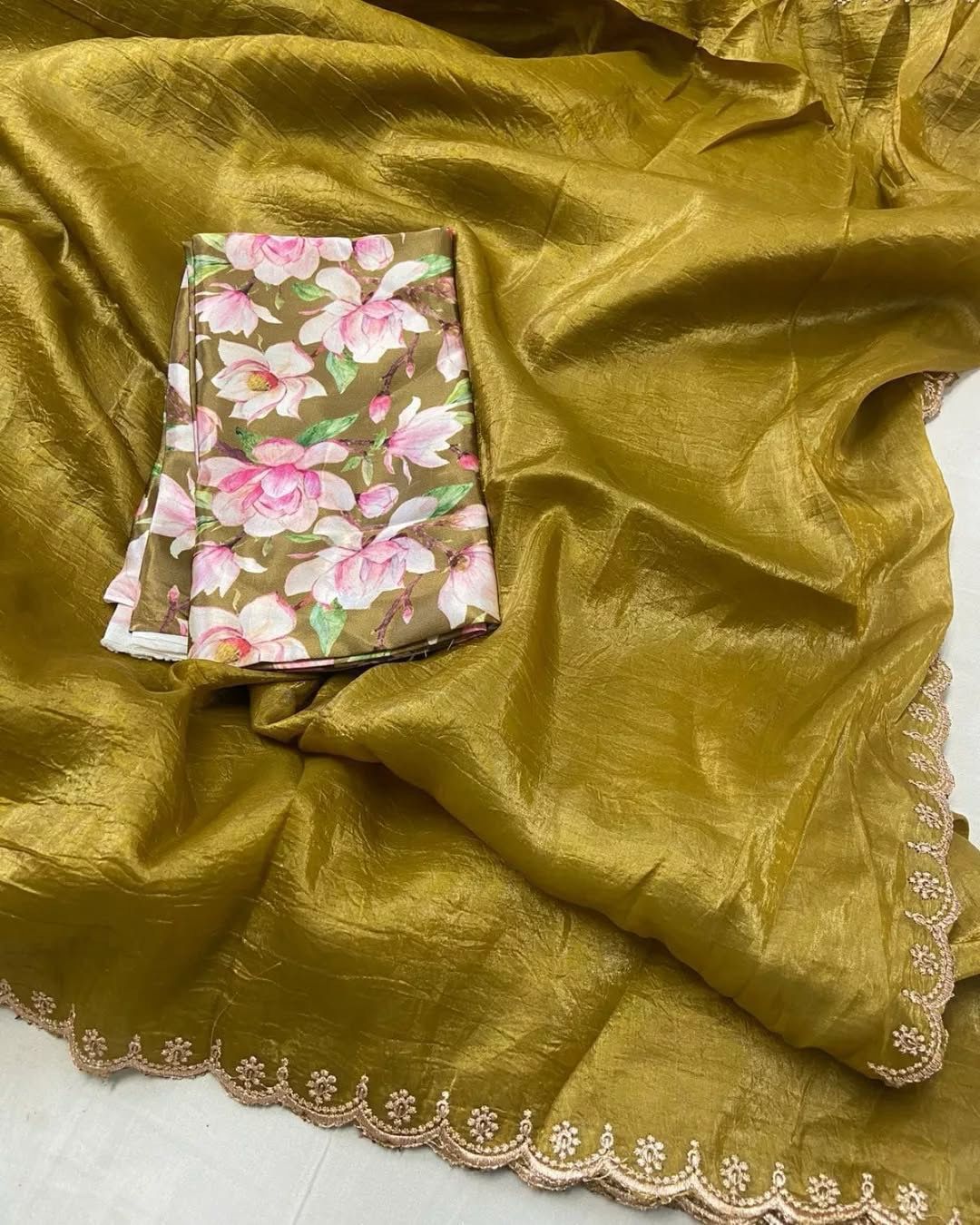 Gold crush Saree Multi Embroidery Work With Digital Print Blouse