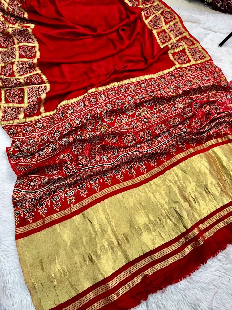 GAJJI Silk Sarees